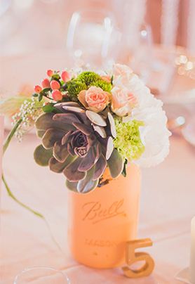 Organisation de mariage, décoration lumineuse, bouquet